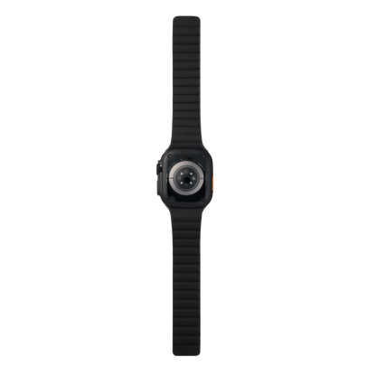 Leather Magnetic in Black — black leather magnetic Apple Watch strap (view 5) 